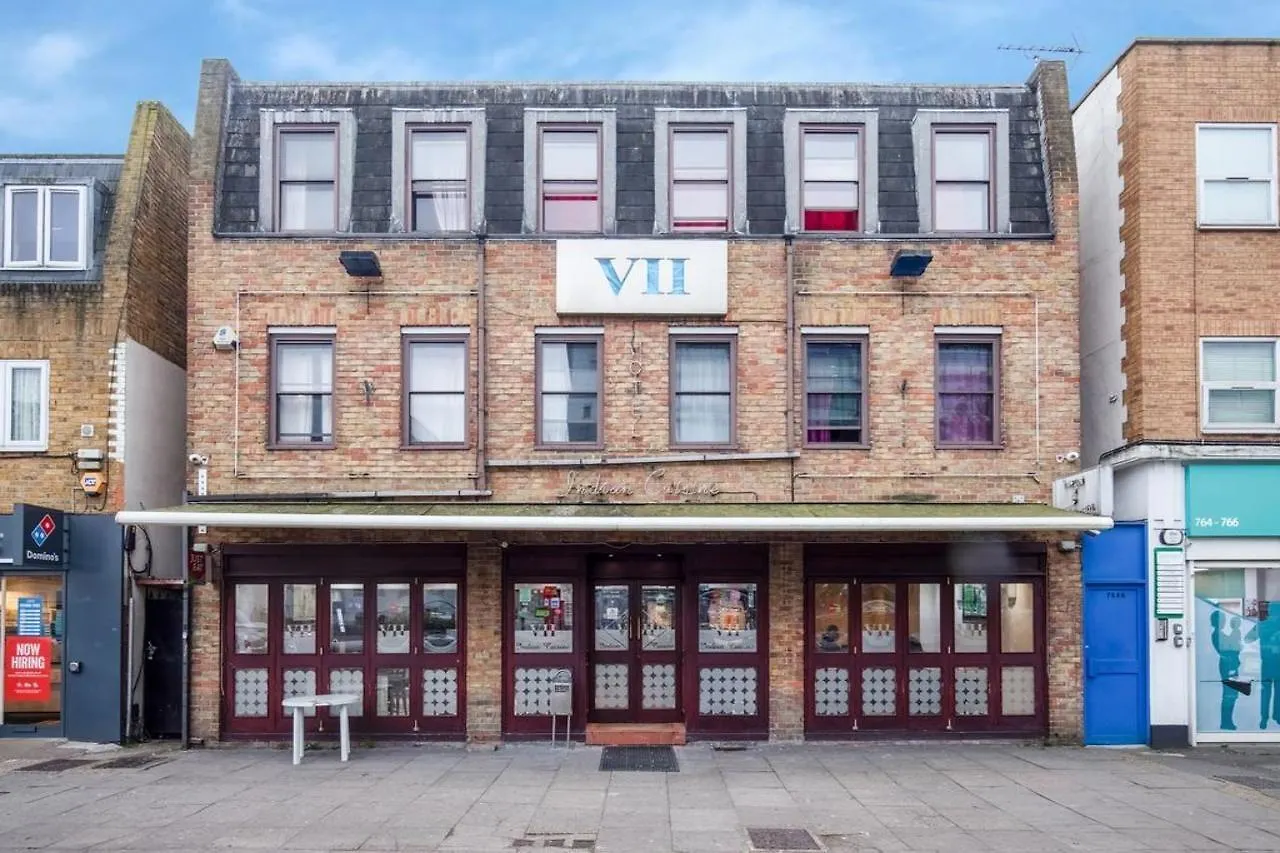 Oyo VII Hotel & Indian Restaurant Hounslow