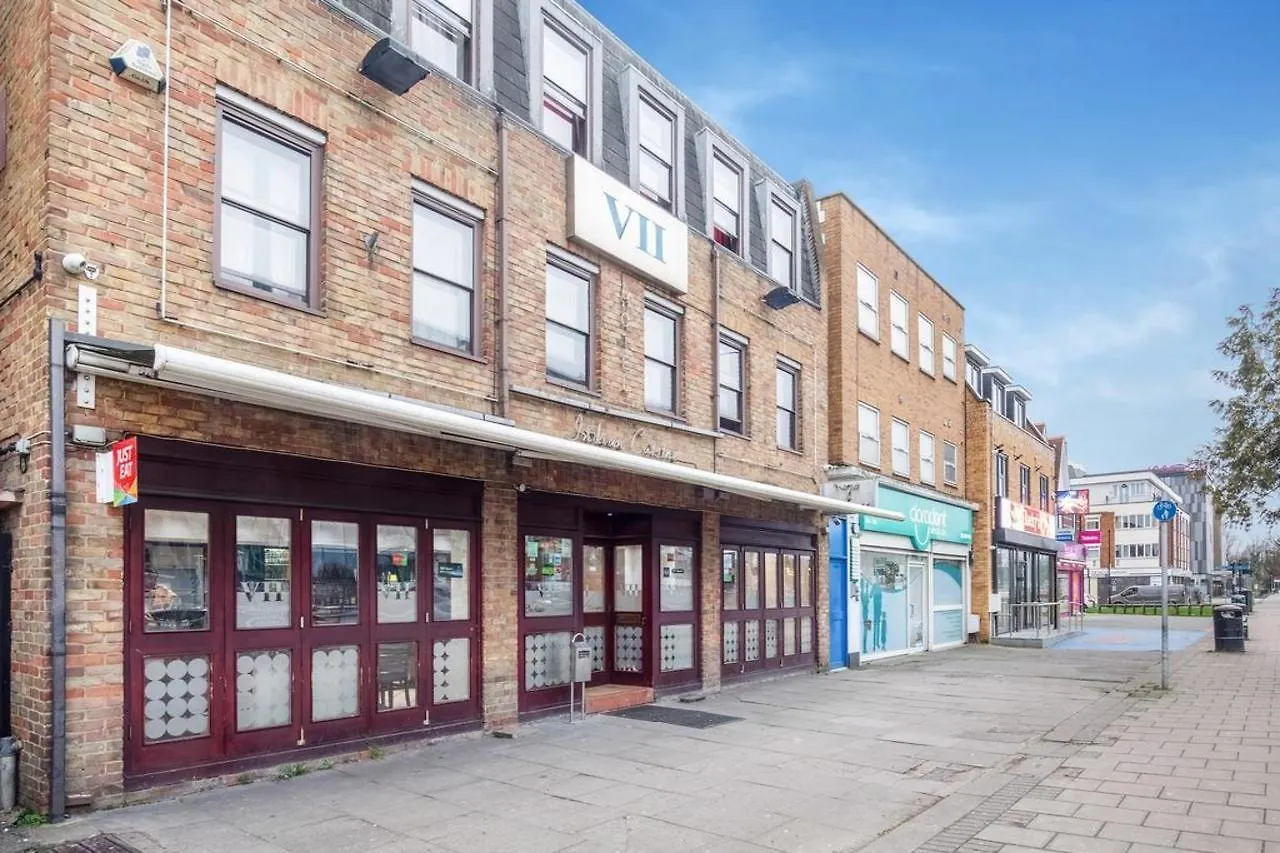 Oyo VII Hotel & Indian Restaurant Hounslow United Kingdom